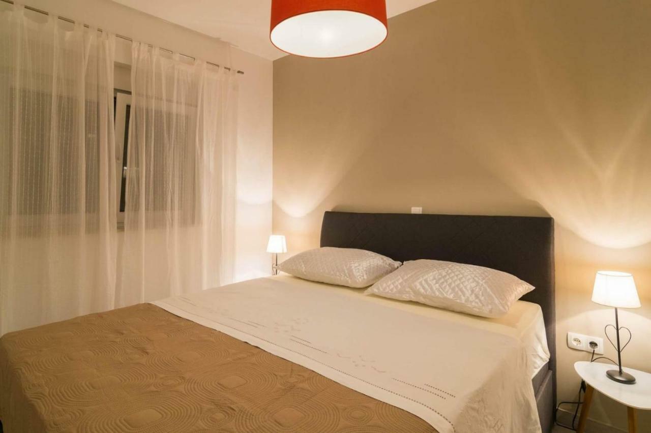 Apartmani Marinovic Zadar Kamer foto